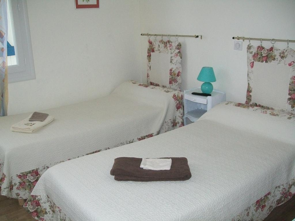 Saint Paul de Loubressac Hotel Au Charme Du Levat חדר תמונה