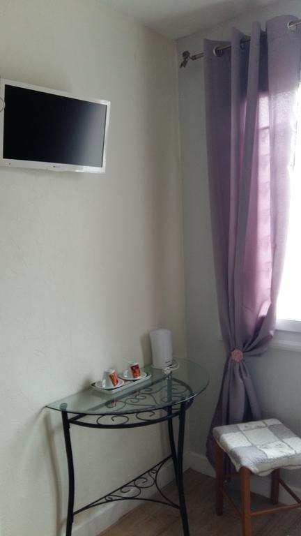 Saint Paul de Loubressac Hotel Au Charme Du Levat מראה חיצוני תמונה